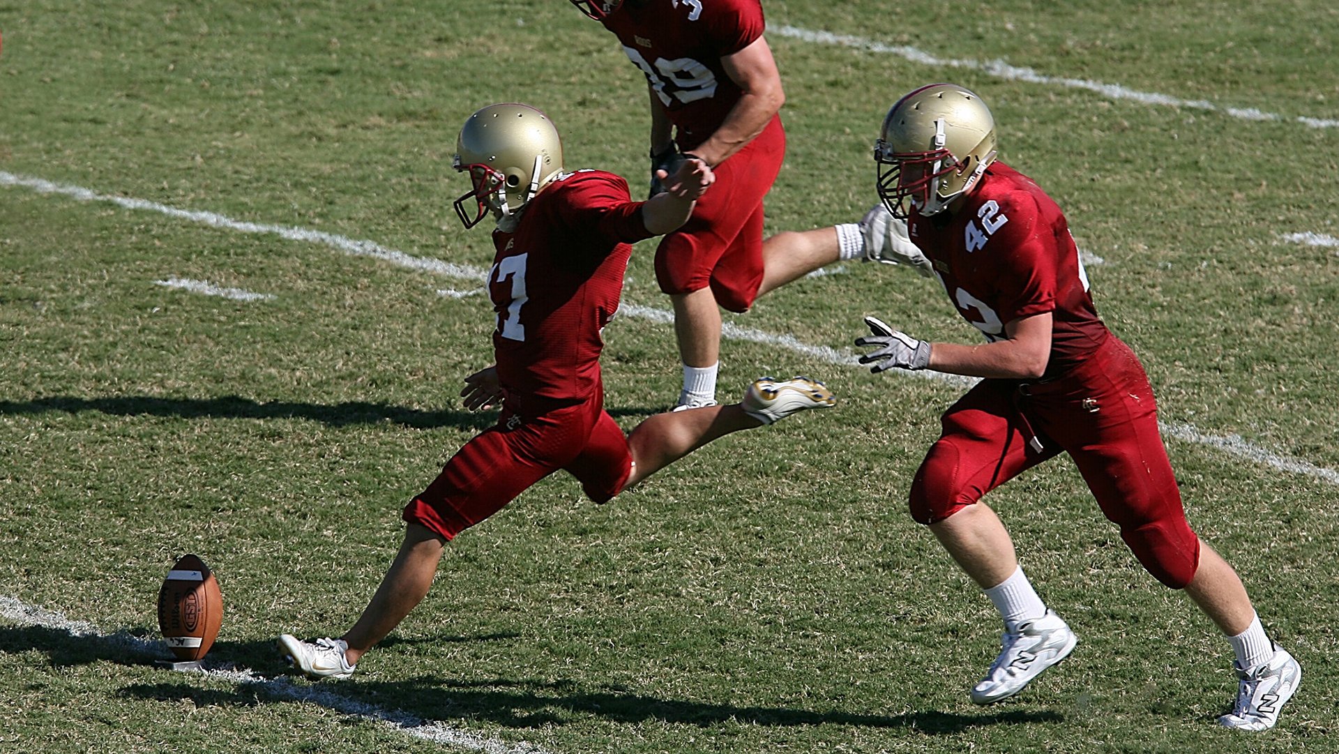 “西甲明星飙技连连，场上演出精彩纷呈”，西甲巨星